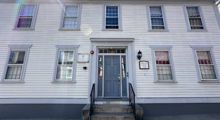 House with 4 rooms for 12 persons in Rho