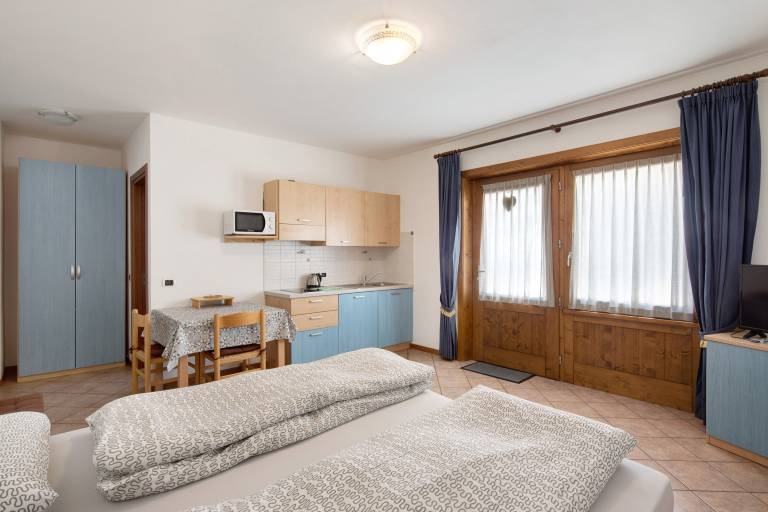 Apartment "Bait del Pont 52A" with Mountain View, Wi-Fi & Garden in Sondrio