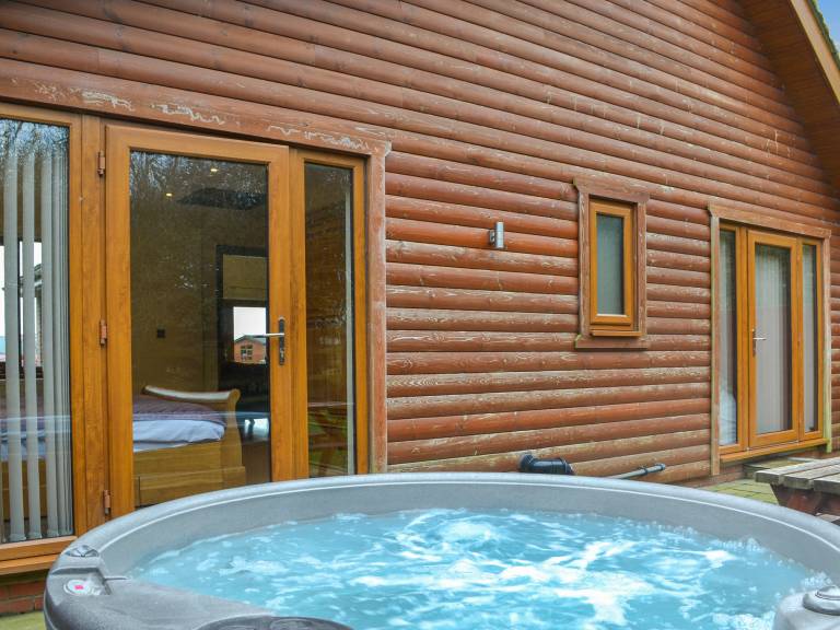 Cottage East Garton