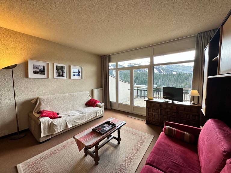 Cabin studio at the slopes of Villard de Lans, south terrace, free parking — photo 2