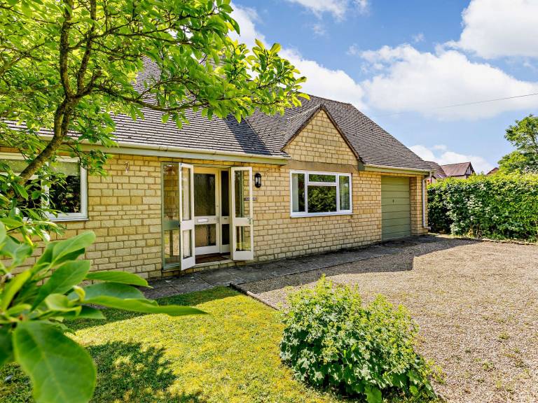 Cottage  Moreton-in-Marsh