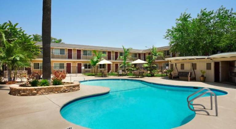 Quality Inn & Suites Santa Maria — photo 2
