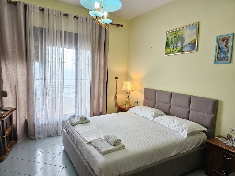 Luxury Villa with Stunning Views in Vlore — photo 3