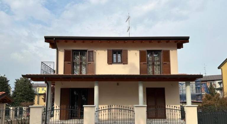 Bed and breakfast  Basiglio