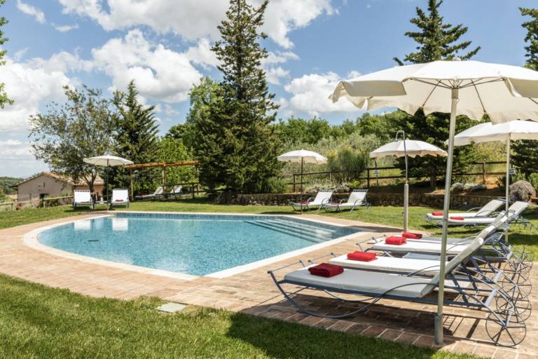 Independent residence with 12 beds in Montepulciano — photo 2