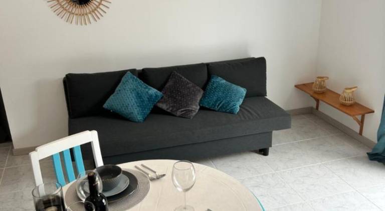 Beautiful apartment with garden, BBQ & pool | Dogs allowed — photo 5