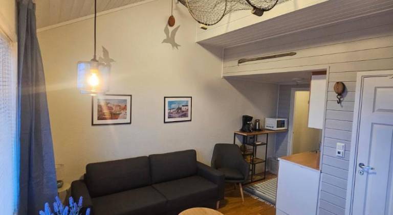 Holiday apartment with barbecue, garden & patio in Kristiansund