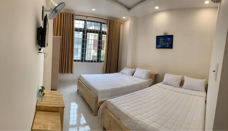 Vacation home with 13 rooms for 30 persons — photo 2