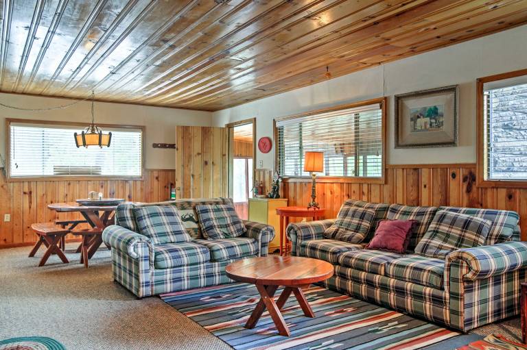 Ruidoso Cabin w/ Sunroom, Surrounded By Wildlife! — photo 5