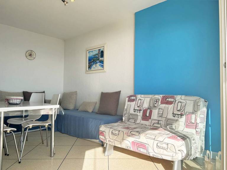 Studio with 1 room for 3 persons — photo 4