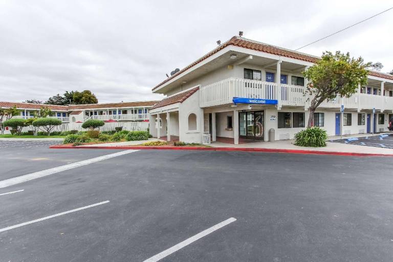 Motel 6 Salinas, CA - North Monterey Area in Salinas, CA