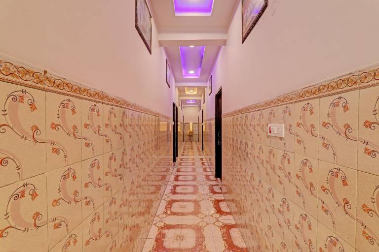 Hotel O The Relax Inn