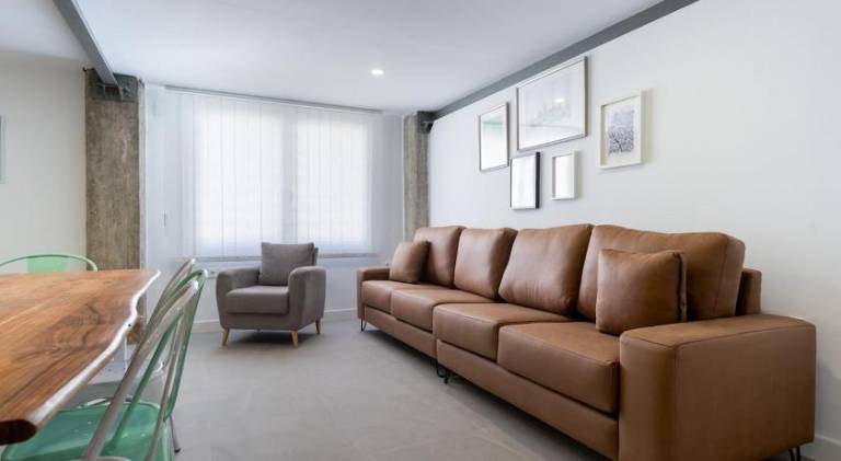 Rental apartment with 4 rooms for 8 persons — photo 3