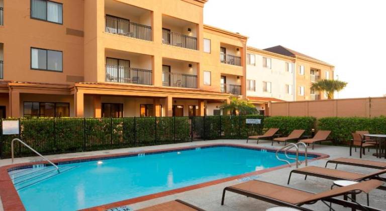 Courtyard by Marriott Brownsville — photo 4