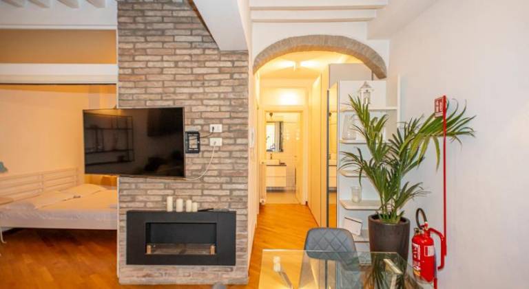 Rental apartment with 1 room for 4 persons in Parma