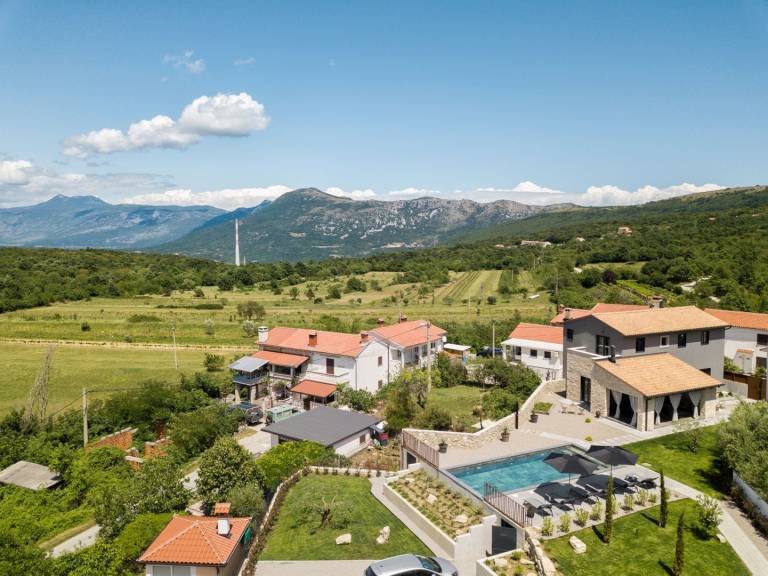 Villa with private pool, terrace & yard — photo 2