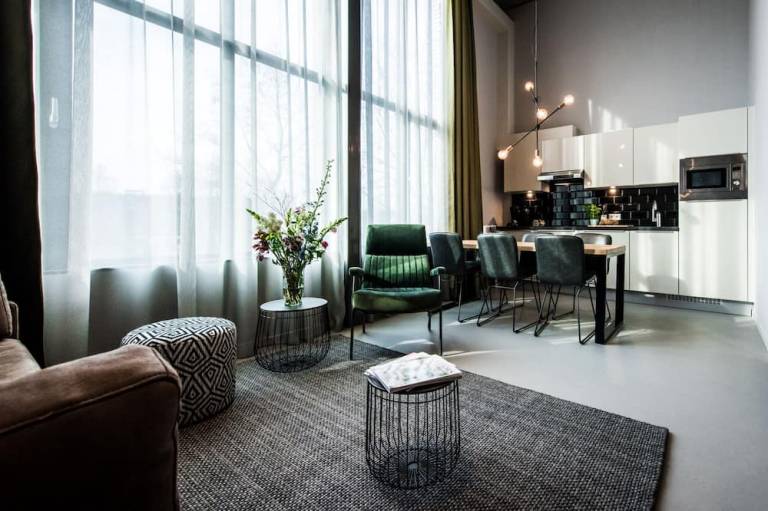 YAYS Amsterdam East by Numa