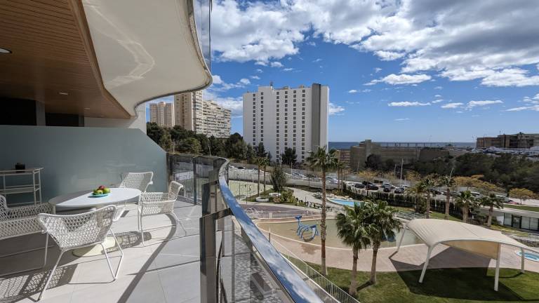 SUNSET WAVES magic apartments in Benidorm
