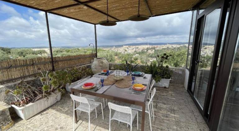 Apartment with pool | Pets are welcome in Avola