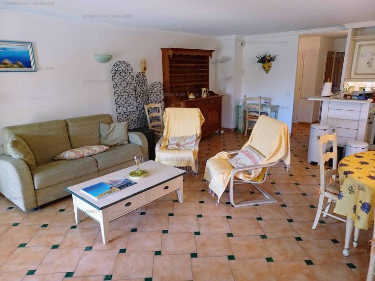 3BR Apartment with Pool, Tennis, Near Beach, AC, WiFi, Parking — photo 4