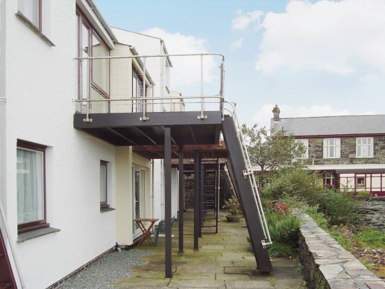 Cottage  Borth-y-Gest