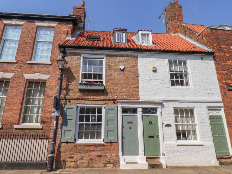 Cottage with garden | Beach view in Bridlington