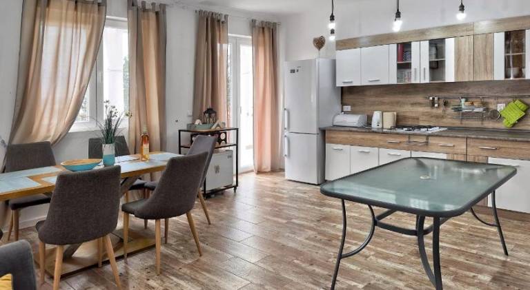 Rental apartment with patio | Perfect for remote work in Ulcinj