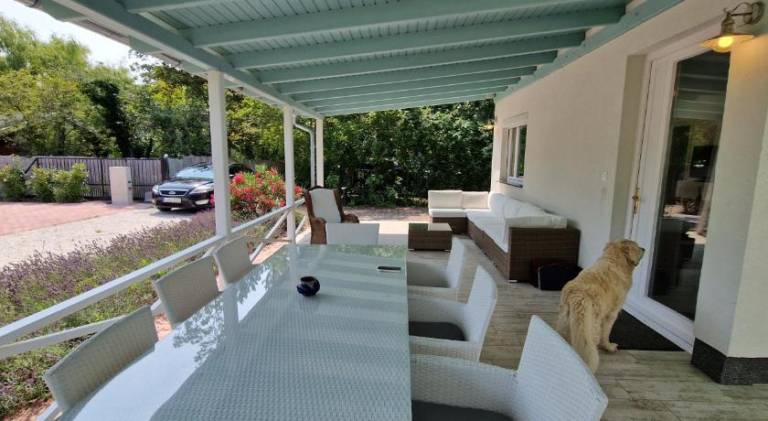 Rental apartment with pool — photo 3