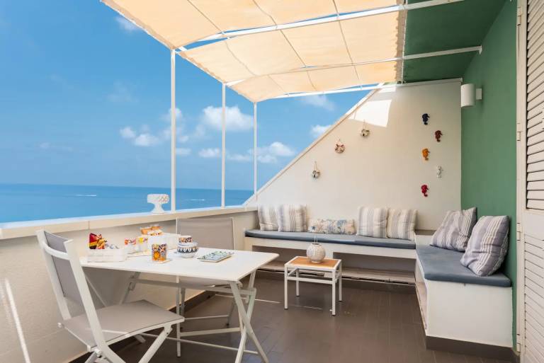 Studio flat Cefalù