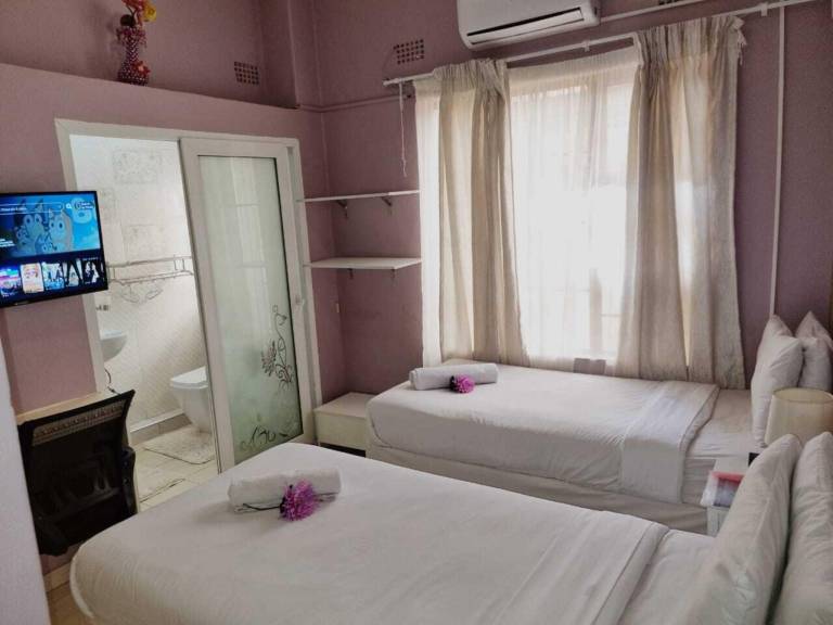 Private room  Tlokweng