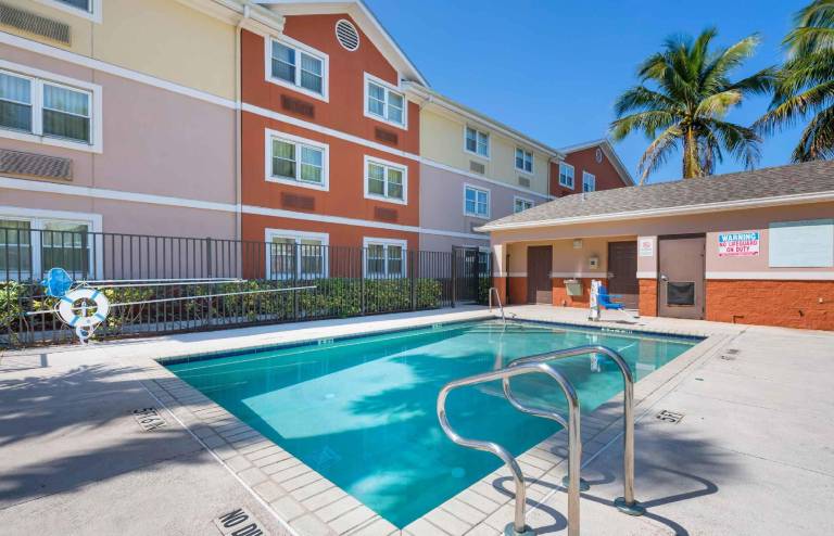 Extended Stay America Suites - West Palm Beach - Northpoint Corporate Park — photo 4