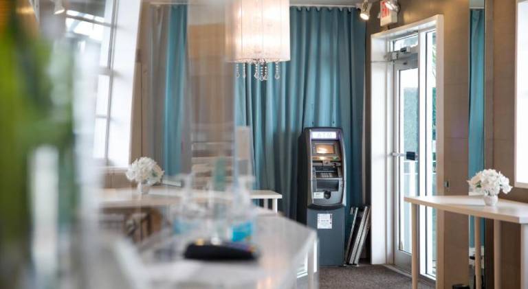 Ocean Reef Suites — photo 4
