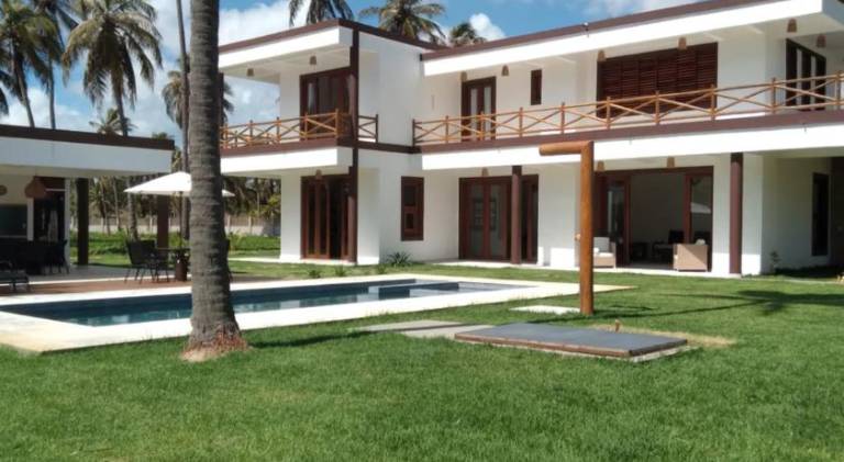 Villa with jacuzzi & pool | Pets allowed in Trairi