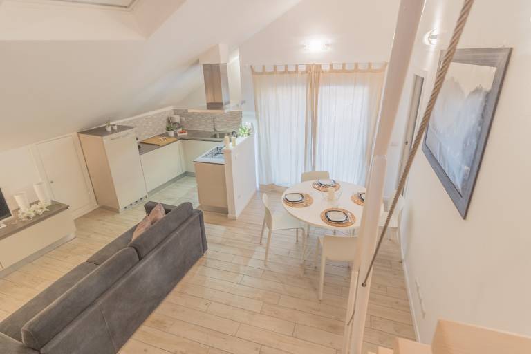 Holiday apartment with 2 rooms for 6 persons — photo 5