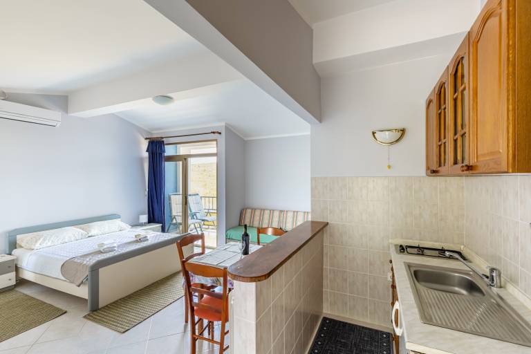Studio flat with balcony and sea view Brseč, Opatija (AS-7796-a) in Moscenicka Draga