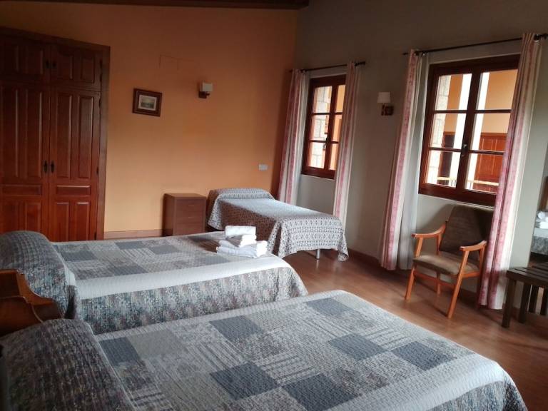 Casa Cadalso