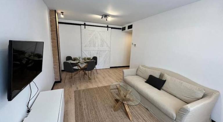 Apartment with pool in Huesca