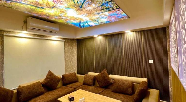 Redstone Regency Hotel — photo 3