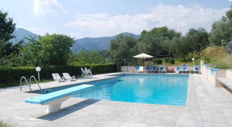 Vacation home with private pool, garden & grill | Pets are welcome — photo 5