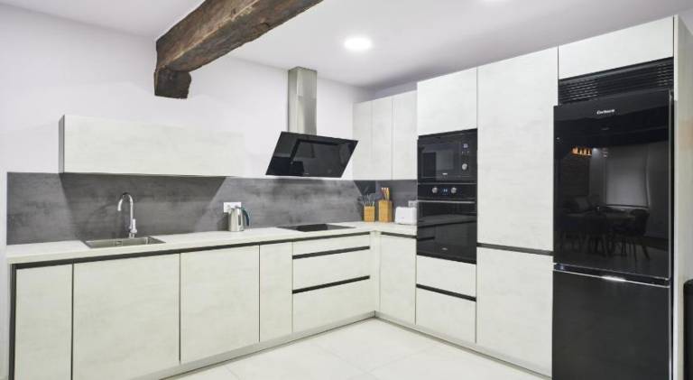 Rental apartment with 3 rooms for 6 persons — photo 4