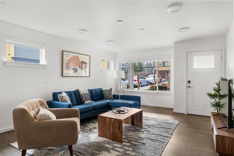 House  Overlake