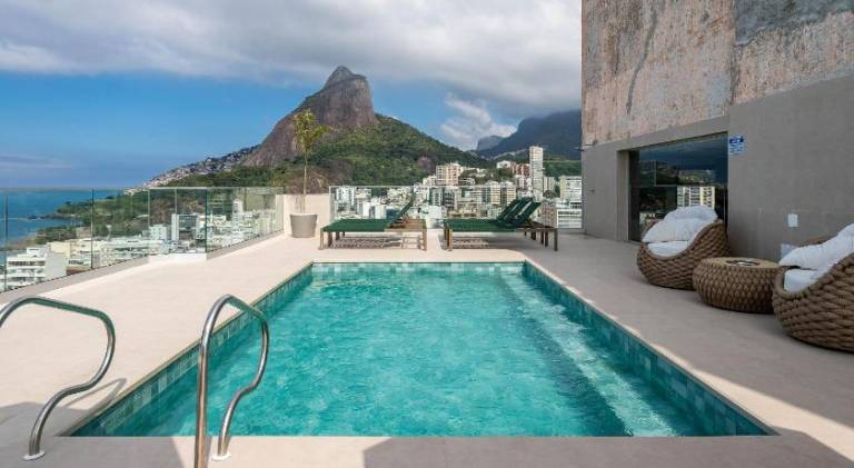 Holiday apartment with pool — photo 3