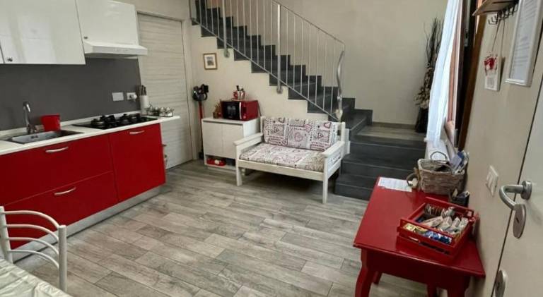 Vacation home with BBQ & yard | Pet-friendly — photo 2