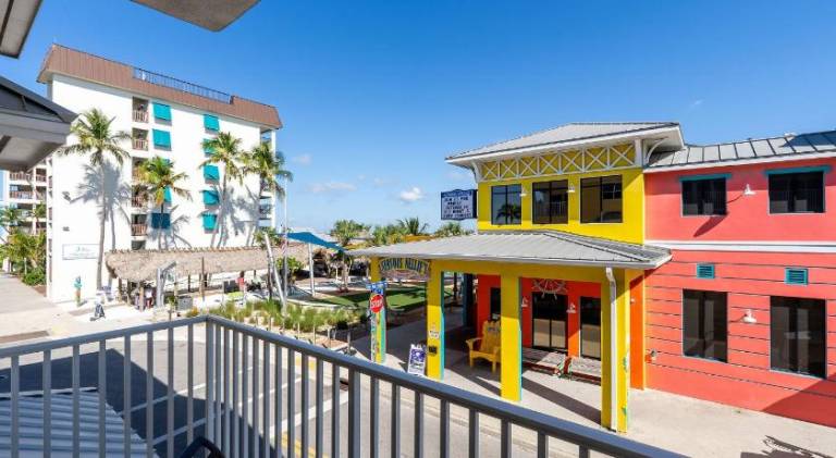 Beautiful serviced apartment with barbecue, terrace & pool | Next to the beach | Pets are welcome — photo 4