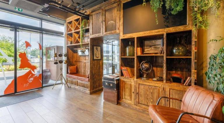 B&B HOTEL Clermont-Ferrand A71-A75 La Meridienne — photo 3