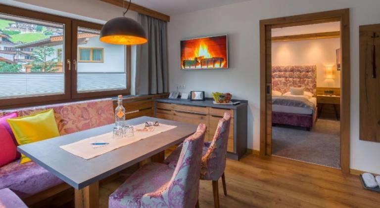 Hotel-Garni Jakober - B&B und Appartements — photo 2
