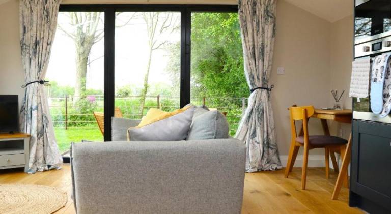 The Cabin at the Croft - Idyllic rural retreat perfect for couples and dogs — photo 2