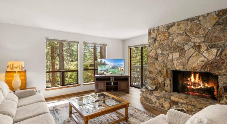 House | Dogs allowed in South Lake Tahoe, CA