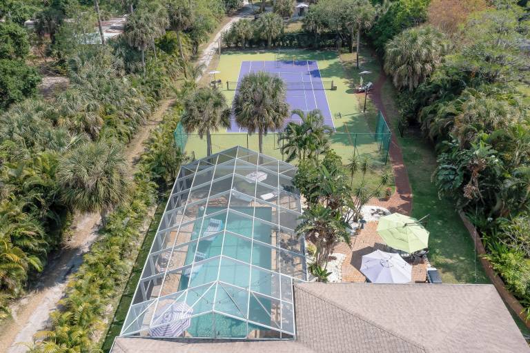 Villa  Naples