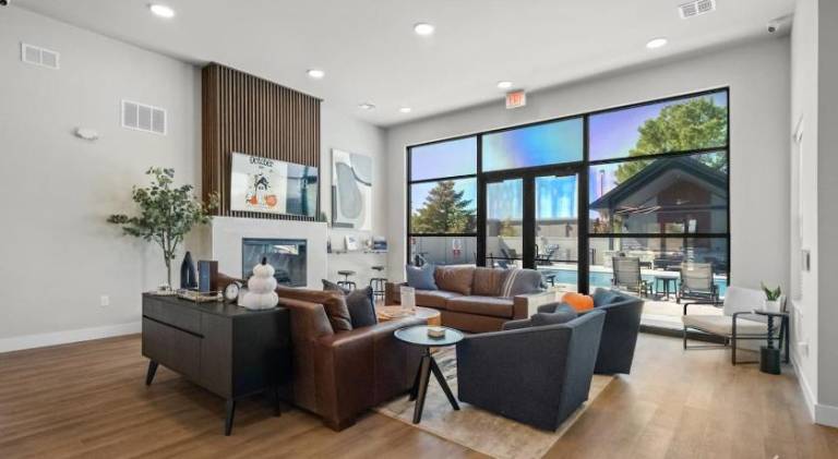 Apartment with pool | Suitable for remote work — photo 3